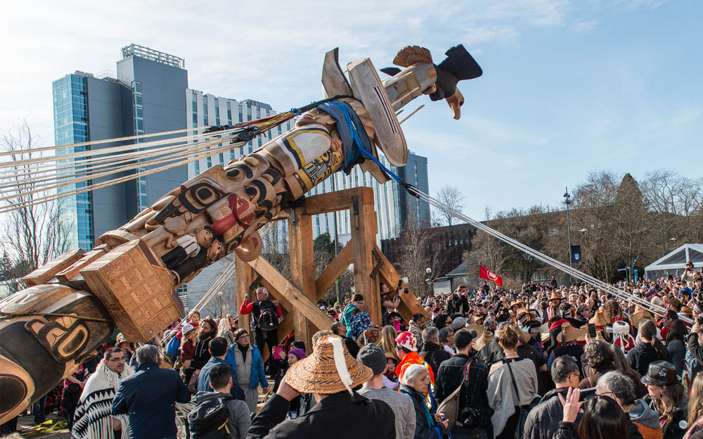 Raising reconciliation pole
