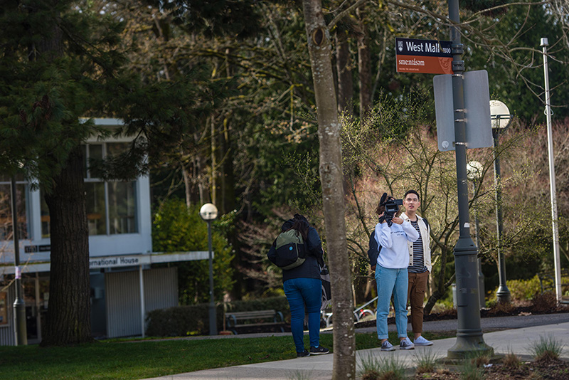 UBC bilingual signs